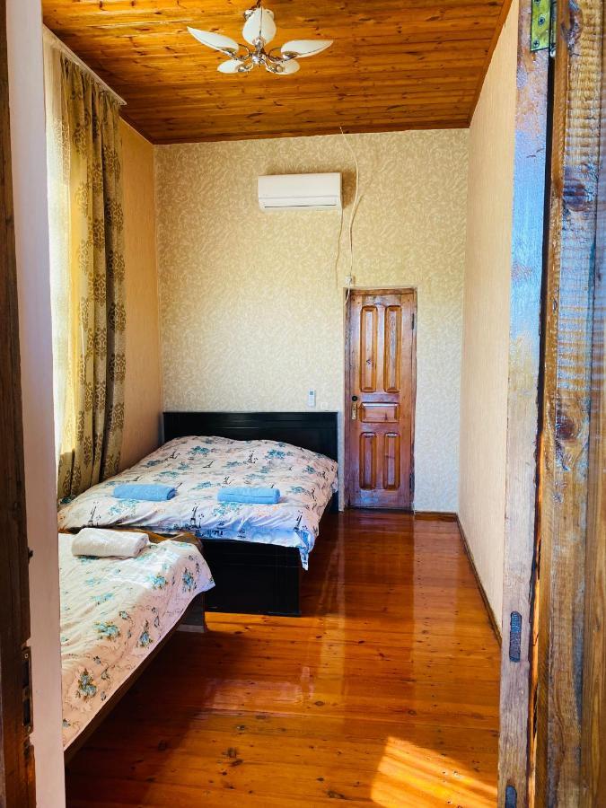 Guesthouse Kamelia Martvili Buitenkant foto