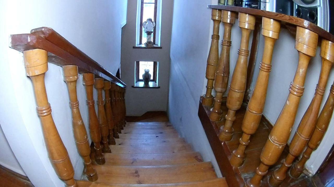 Guesthouse Kamelia Martvili Buitenkant foto